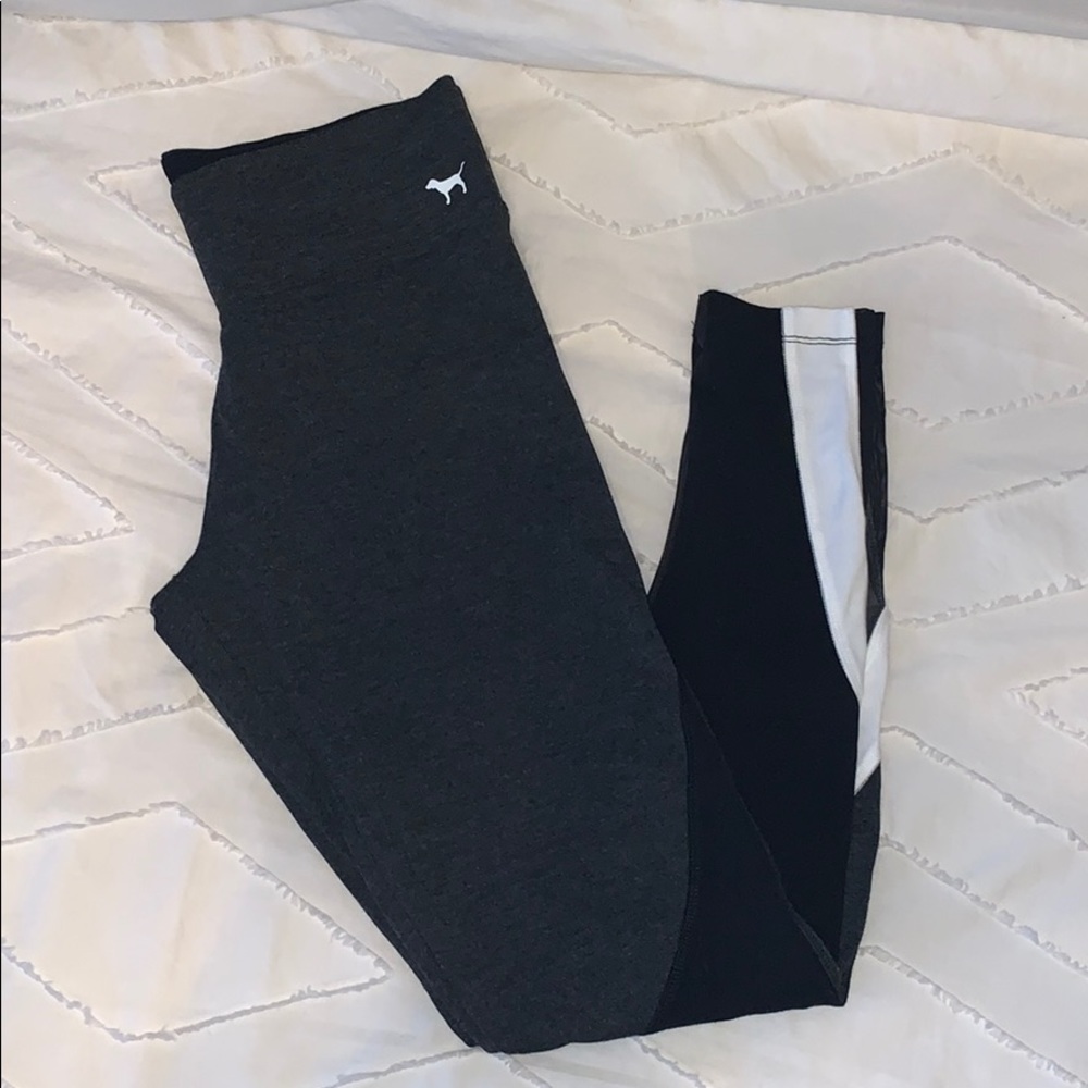Victoria’s Secret yoga pants